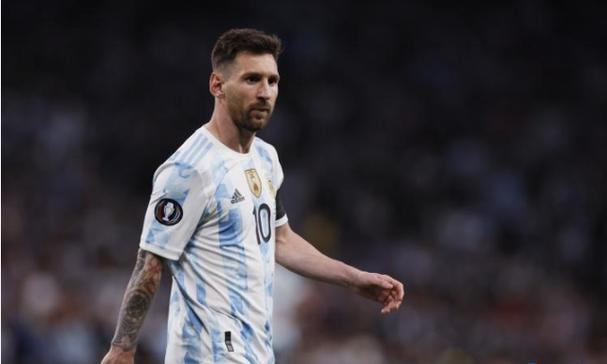 张予曦似白蝴蝶起舞